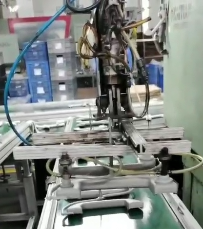 Gas-assisted molding production scene video